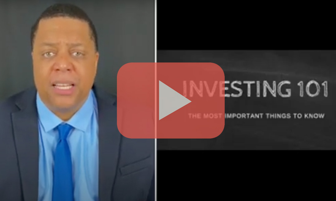 Ryan Mack with MainStreet Financial offers financial advice to VFW members