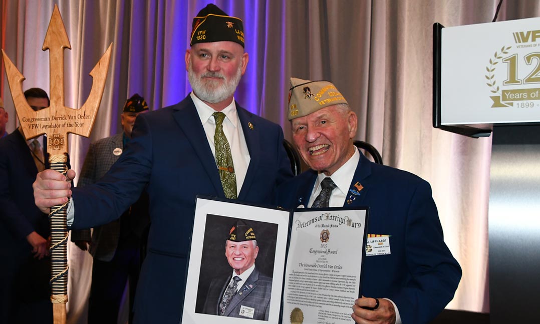 VFW National Commander Al Lipphardt presents the 2025 Congressional Award to Rep. Derrick Van Orden